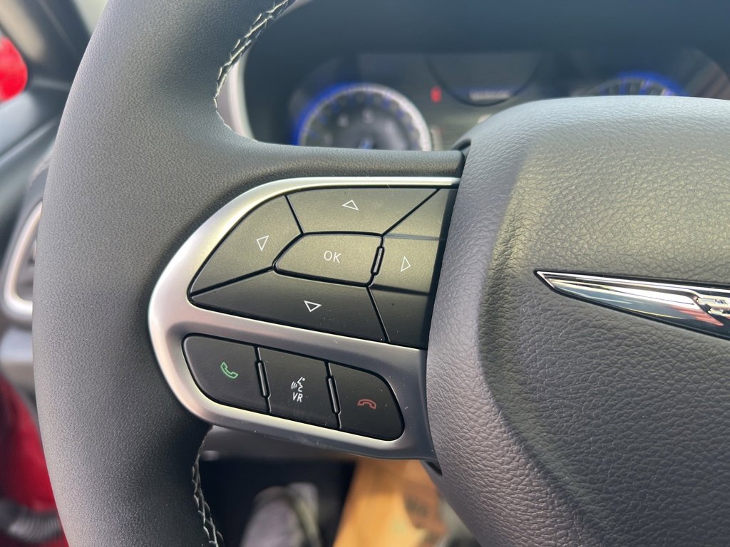 New 2026 Chrysler Pacifica Select image 54