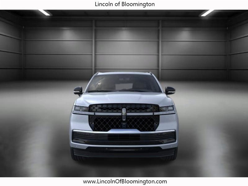 New 2026 Lincoln Navigator L Reserve AWD/4WD image 8