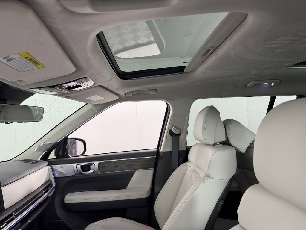 Used 2026 Hyundai Santa Fe Calligraphy image 25