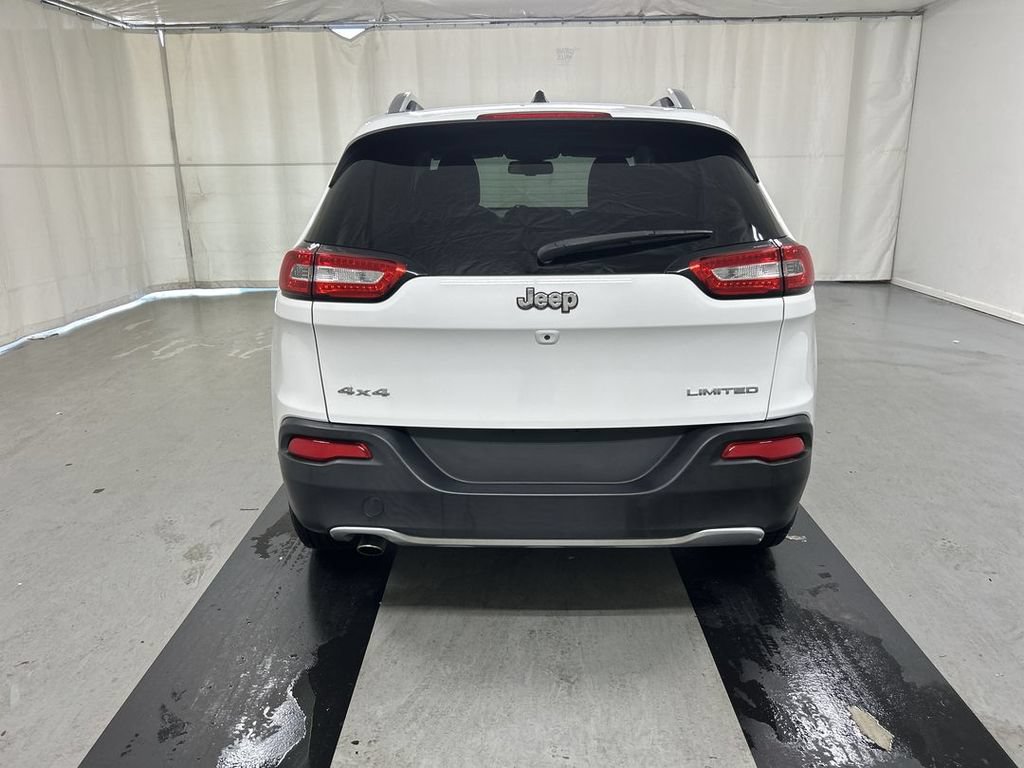 Used 2017 Jeep Cherokee Limited AWD/4WD image 20