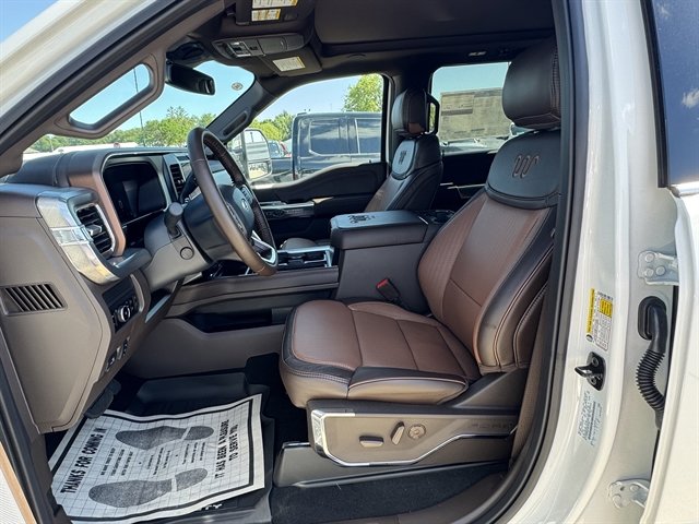 New 2025 Ford F350 King Ranch w/ Chrome Package image 25