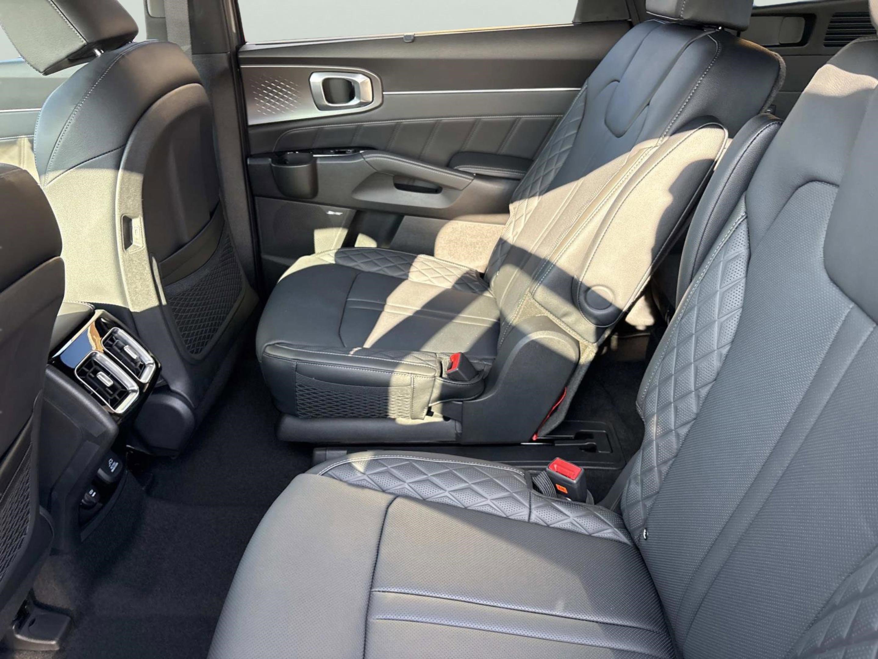 New 2026 Kia Sorento SX Prestige image 18