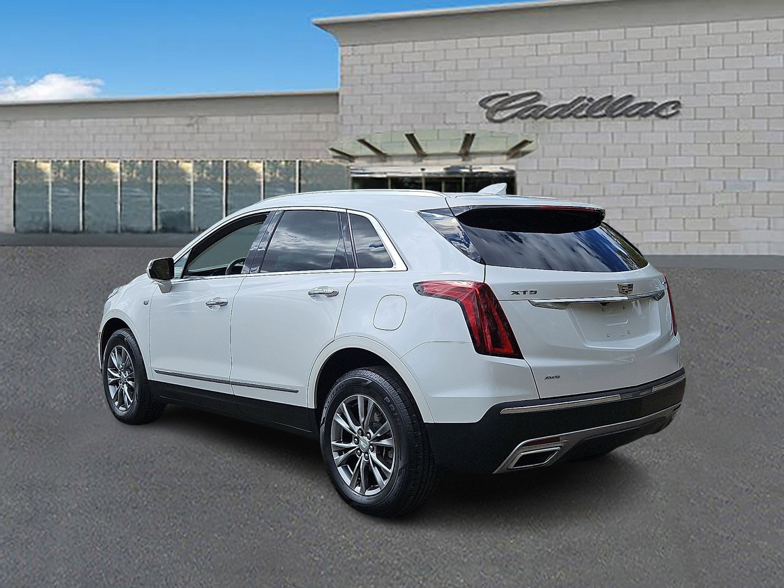 Used 2021 Cadillac XT5 Premium Luxury image 6