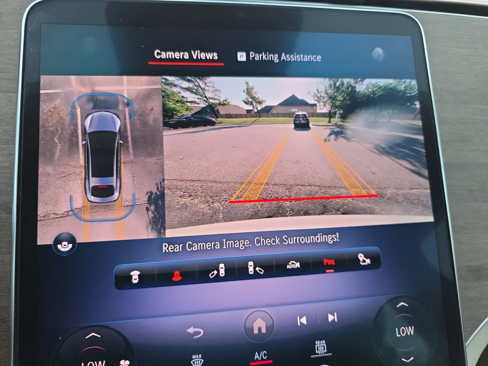 Used 2022 Mercedes-Benz EQS 450+ Sedan image 23