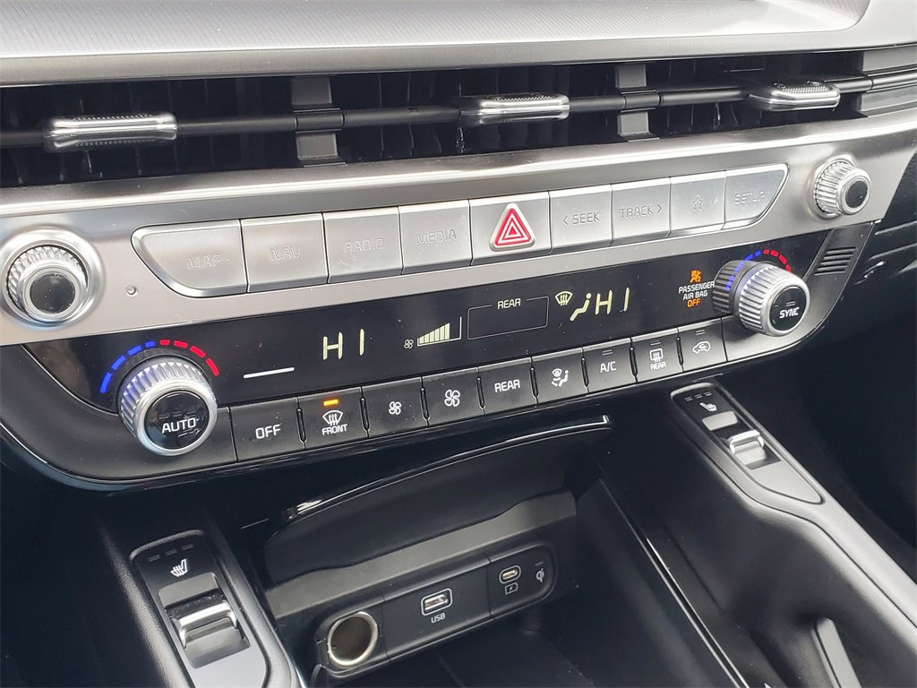 Used 2024 Kia Telluride S w/ S Sunroof Package image 25