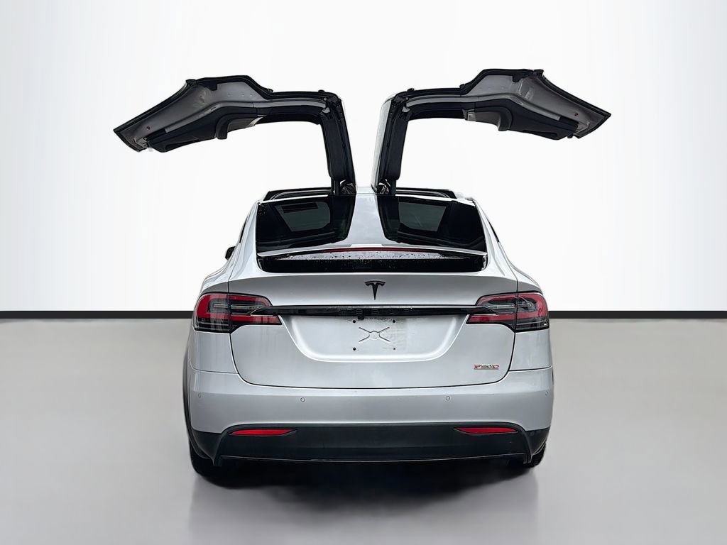 Used 2016 Tesla Model X Performance AWD/4WD image 11