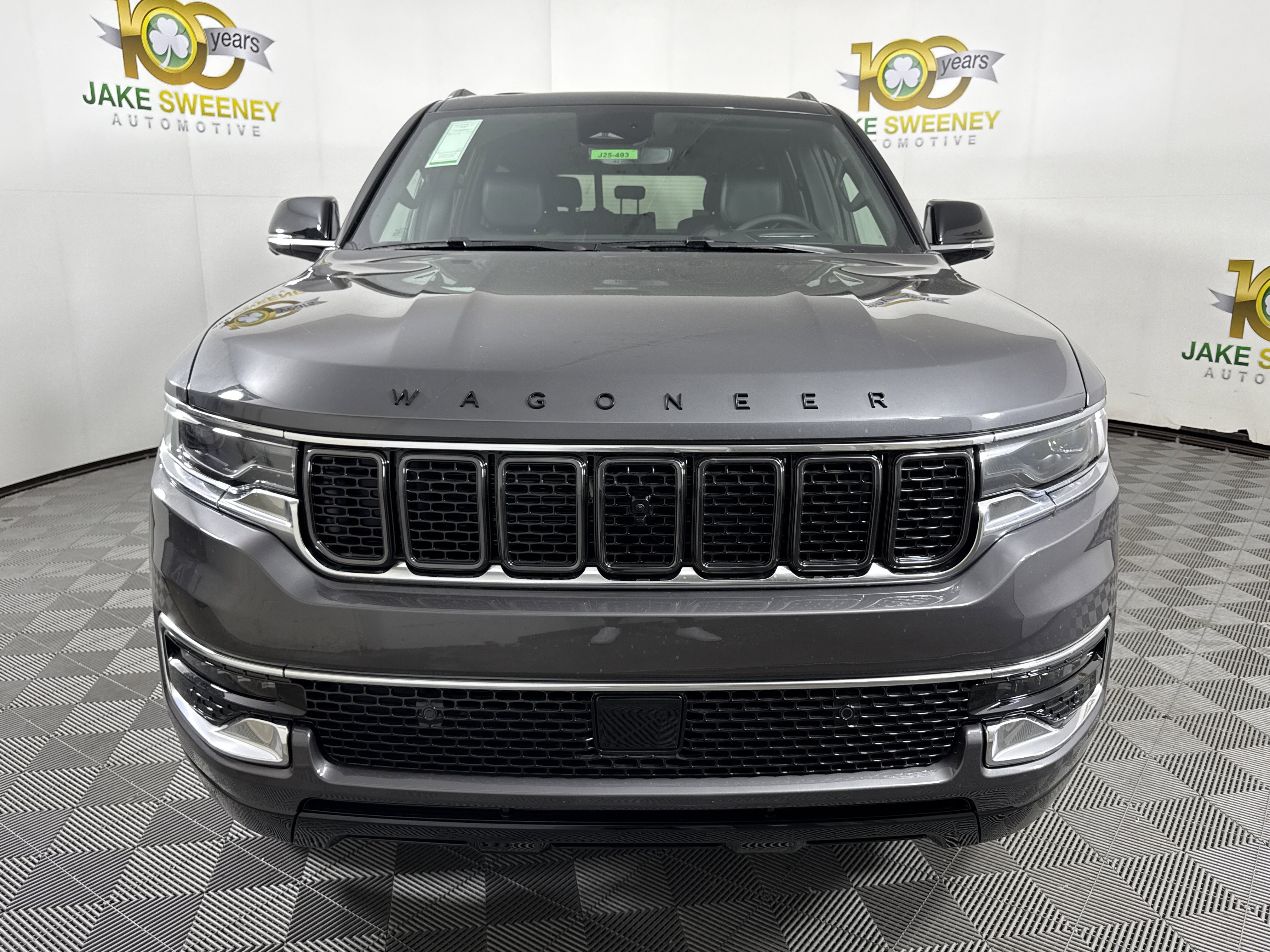 New 2025 Jeep Wagoneer L Series III w/ Quick Order Package 25C Super image 2