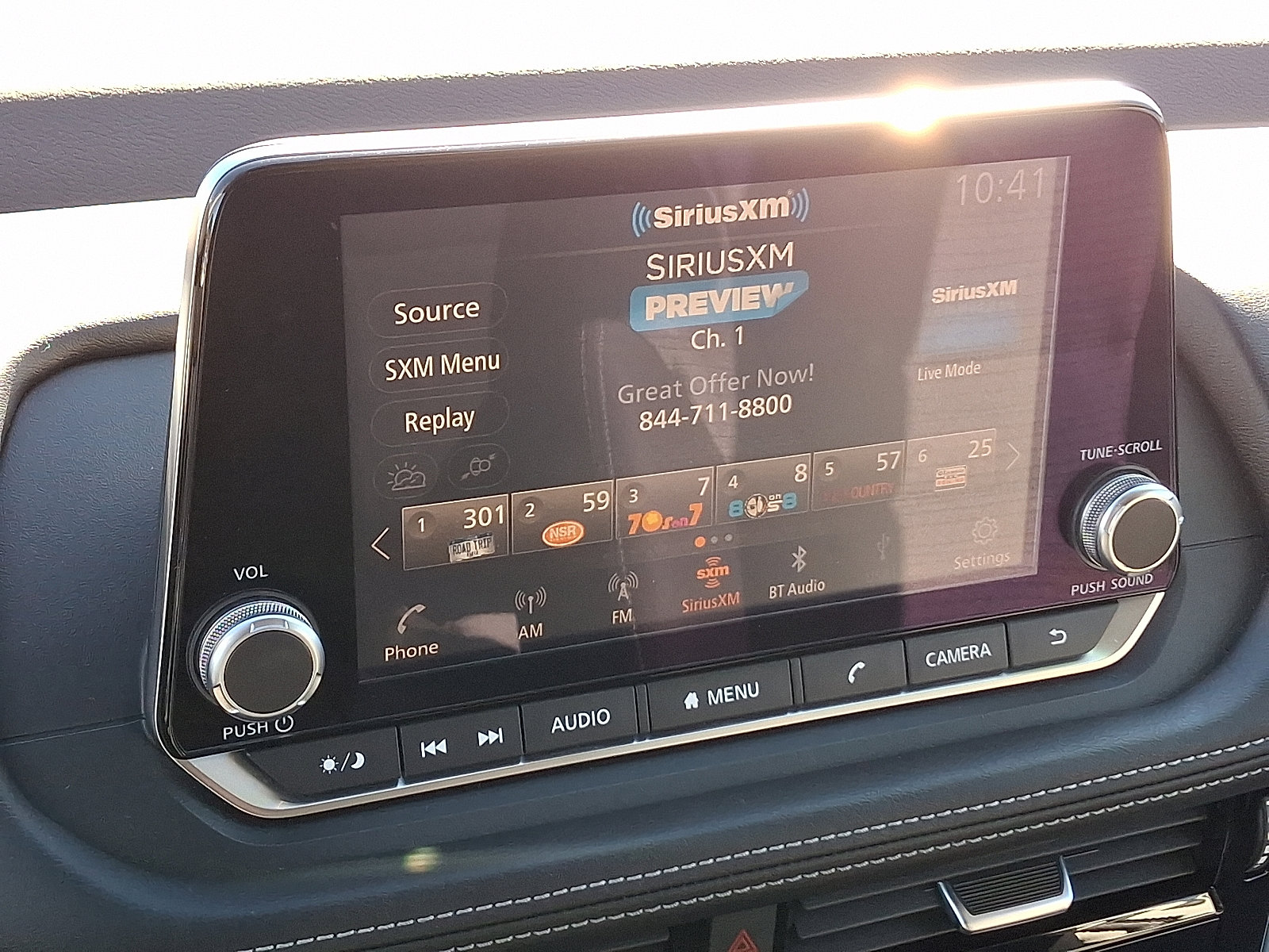 Used 2021 Nissan Rogue SV image 16