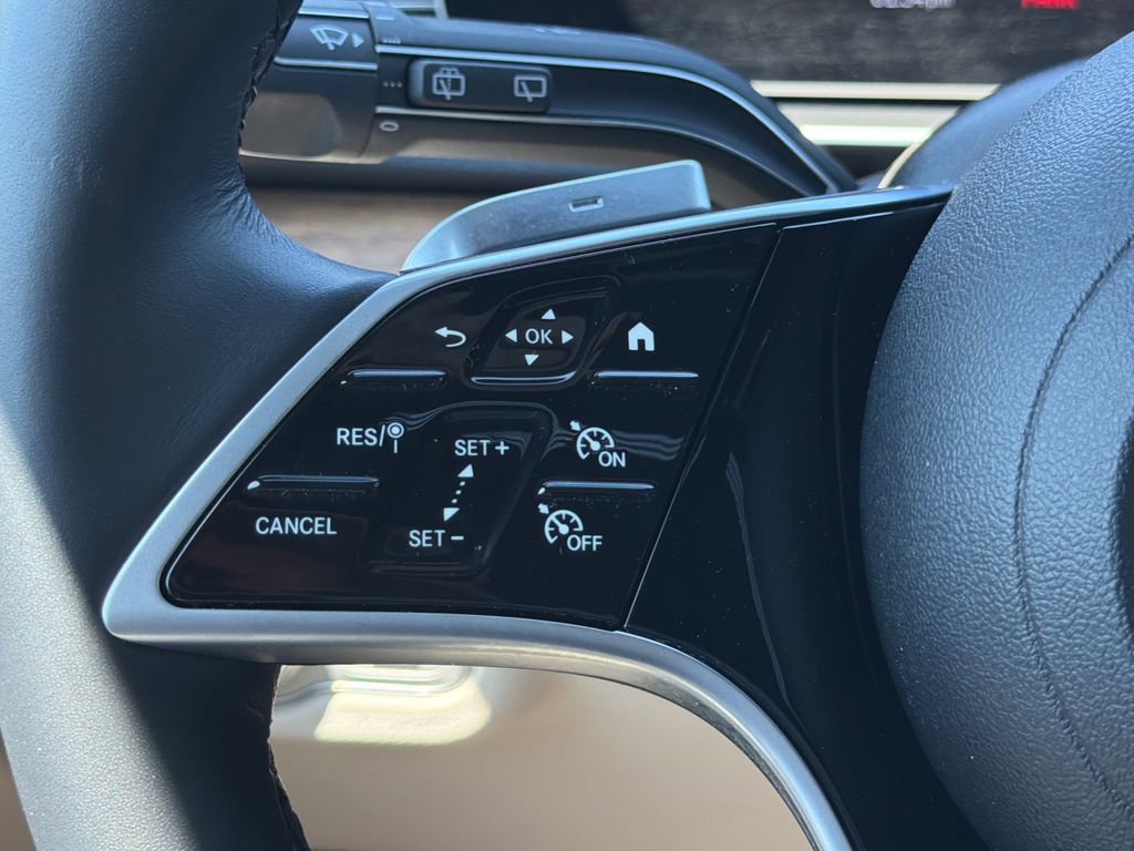 Certified 2025 Mercedes-Benz GLE 450 4MATIC image 21