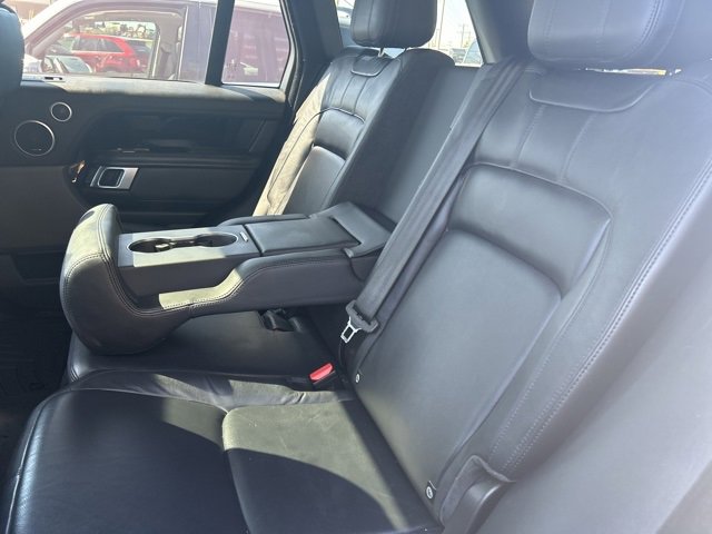 Used 2019 Land Rover Range Rover image 12