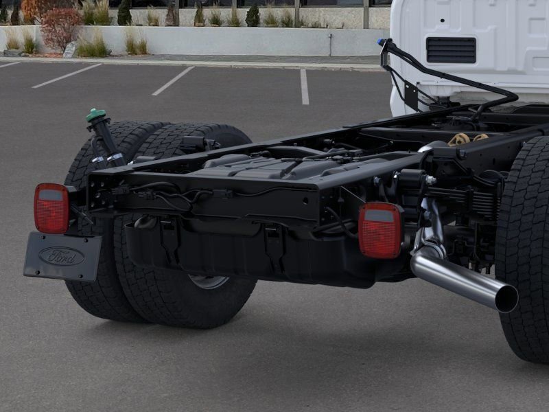 New 2026 Ford F550 4x4 Crew Cab image 21
