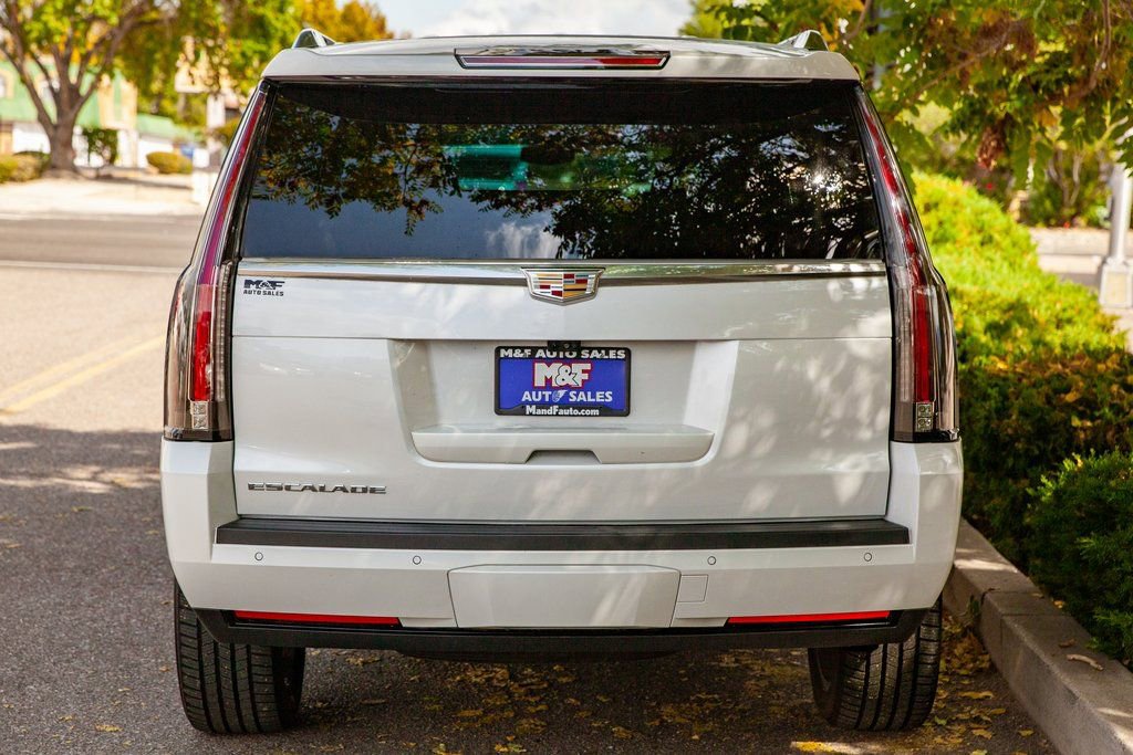 Used 2020 Cadillac Escalade Premium Luxury image 6