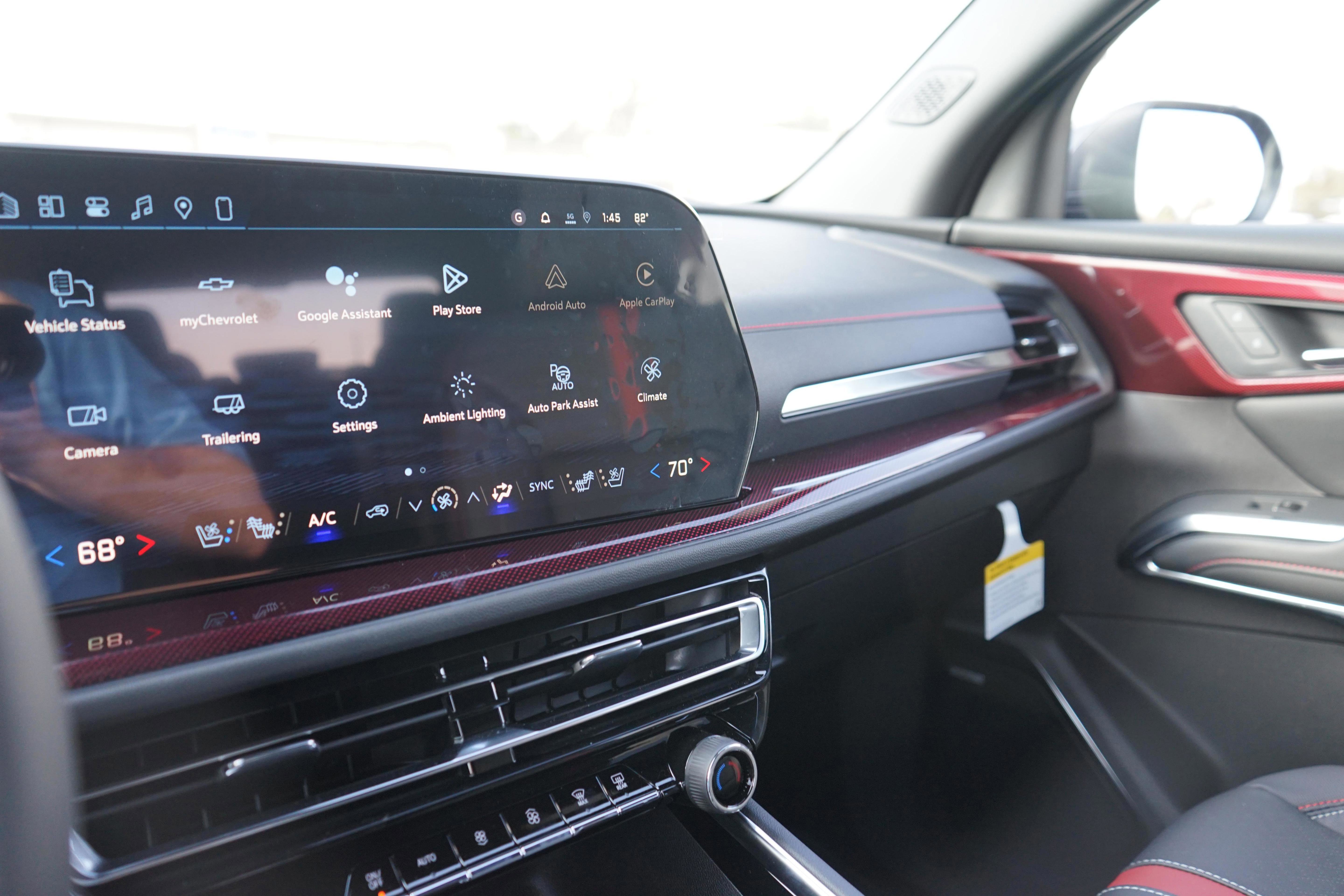 New 2026 Chevrolet Traverse RS image 19