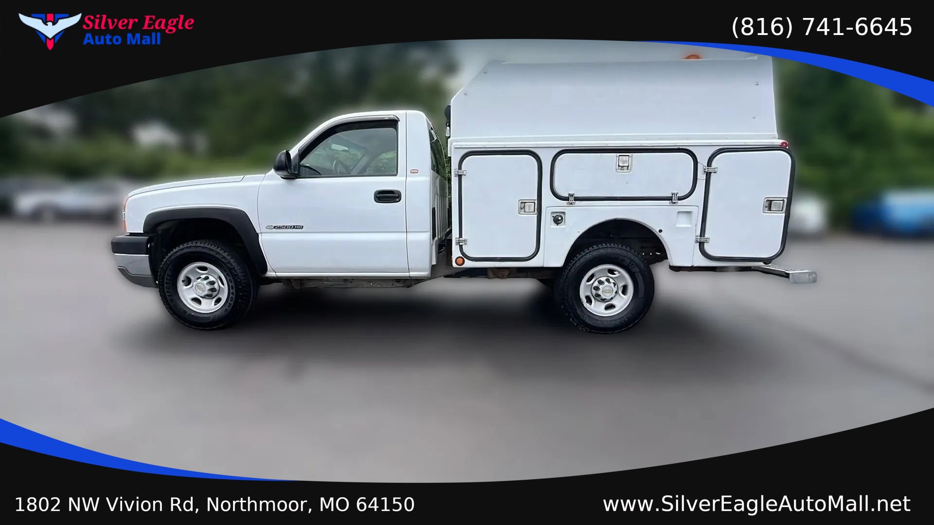 Used 2004 Chevrolet Silverado 2500 W/T RWD image 2