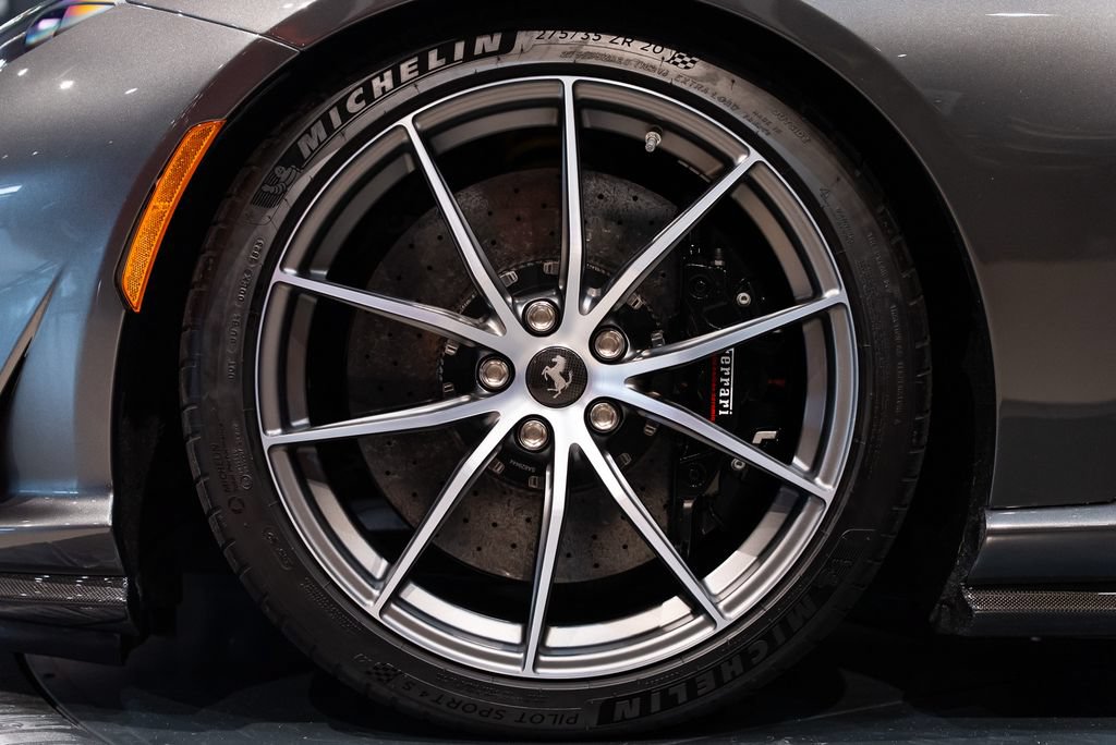 Certified 2023 Ferrari 812 GTS RWD image 13