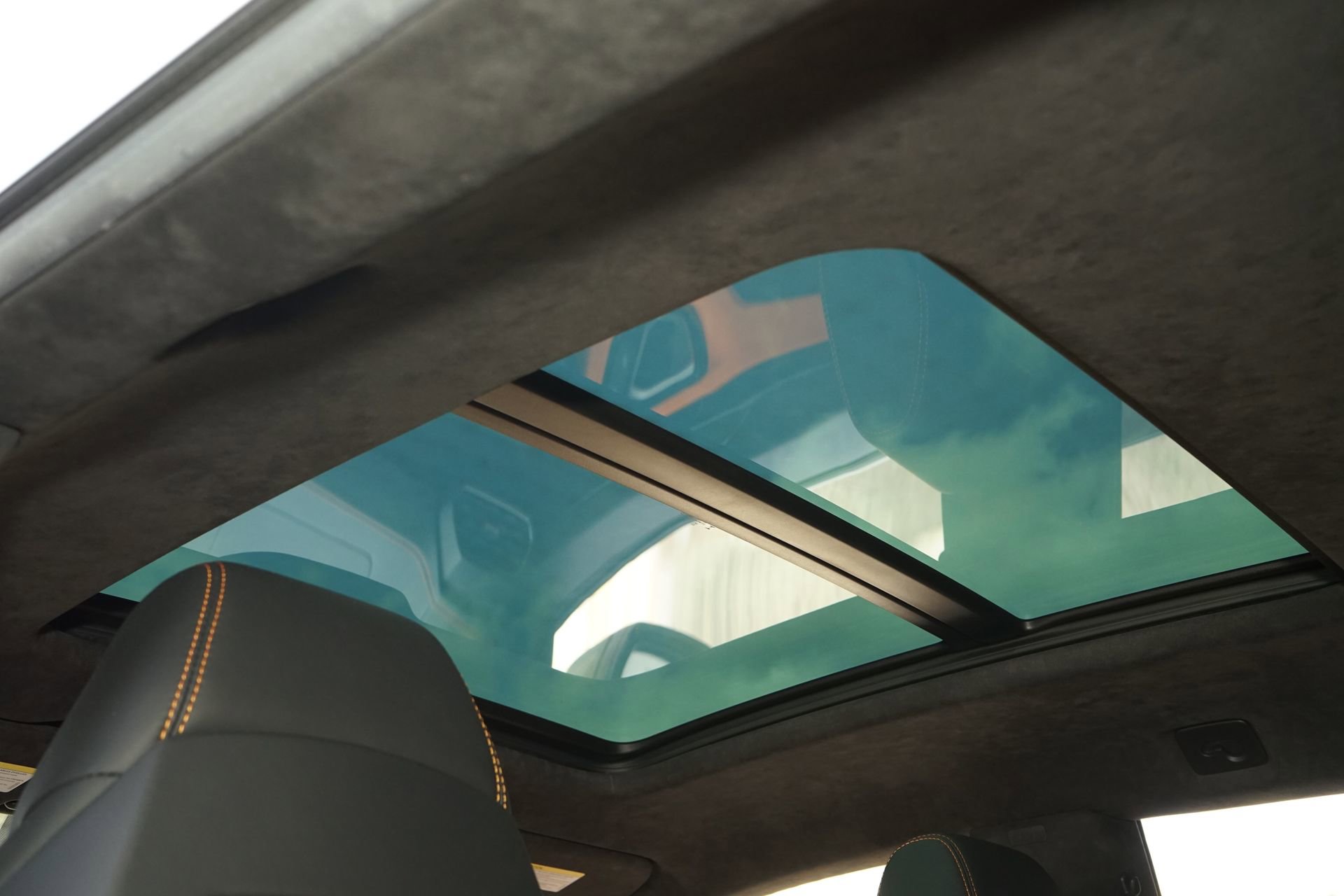 Used 2021 Lamborghini Urus image 18