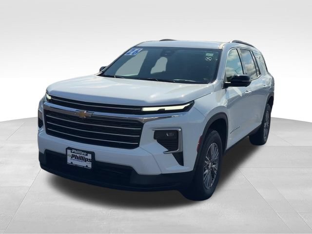Certified 2026 Chevrolet Traverse LT w/ Driver Confidence Package FWD image 2
