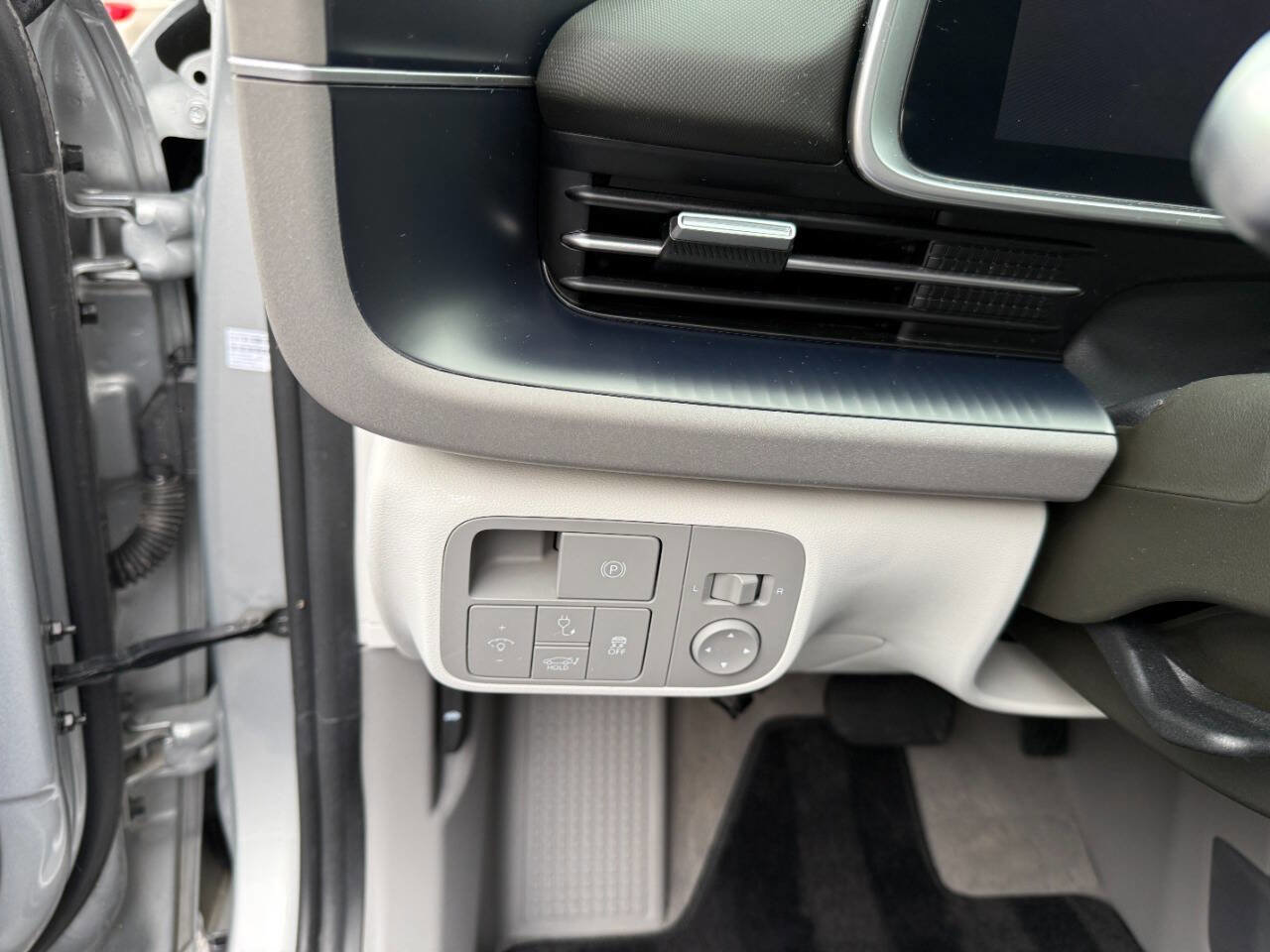 Used 2024 Hyundai Ioniq 6 SEL image 27