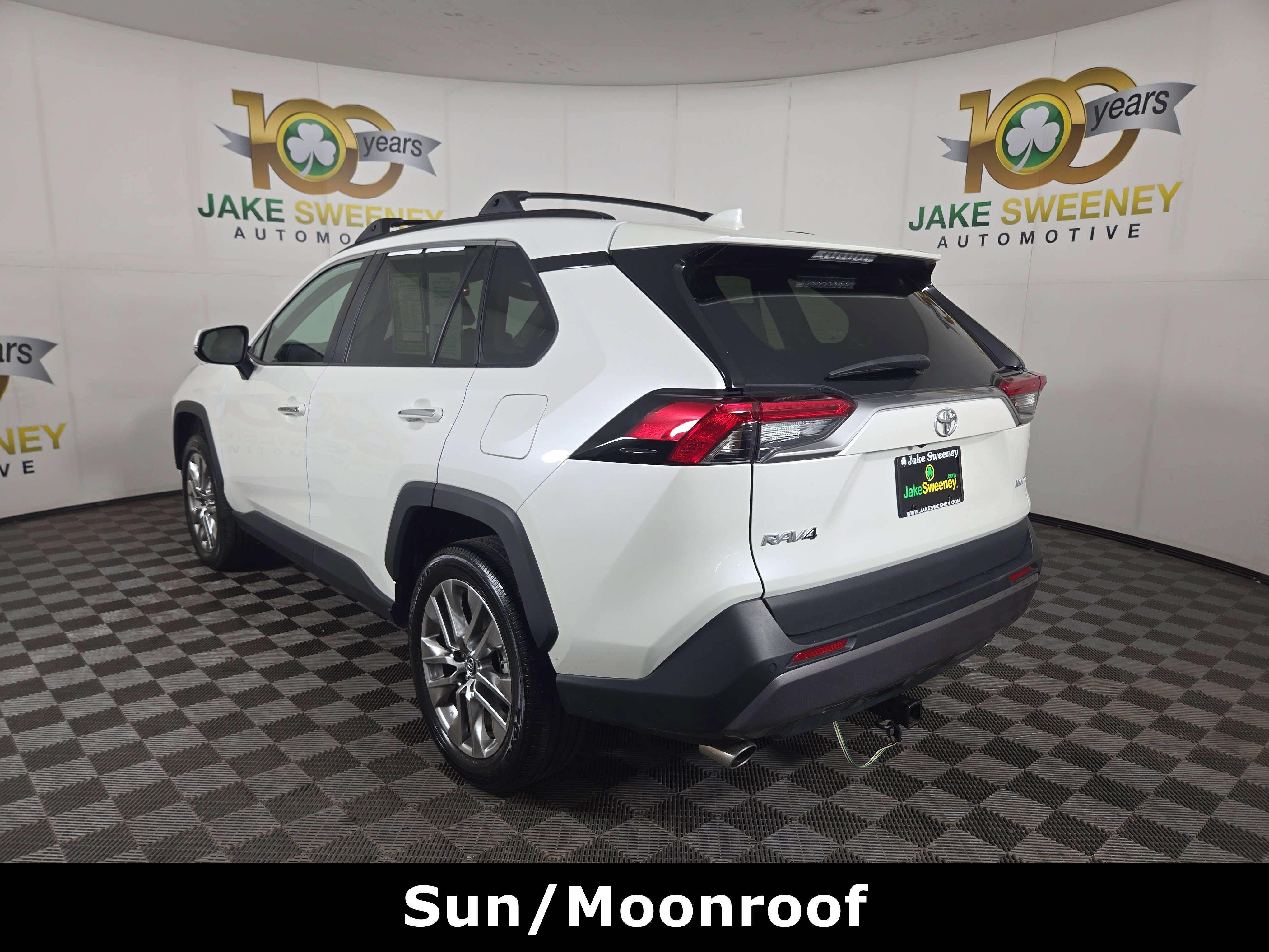 Used 2019 Toyota RAV4 Limited w/ Advanced Technology Package FWD image 6