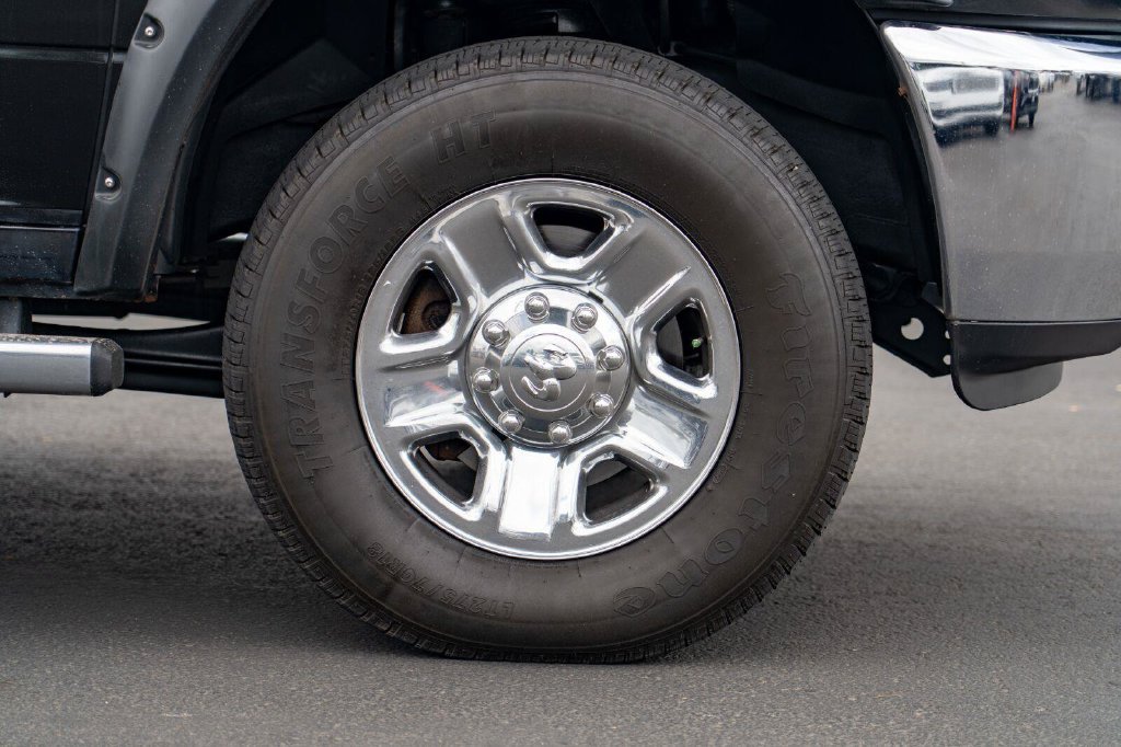 Used 2016 RAM 3500 Tradesman w/ Chrome Appearance Group AWD/4WD image 8