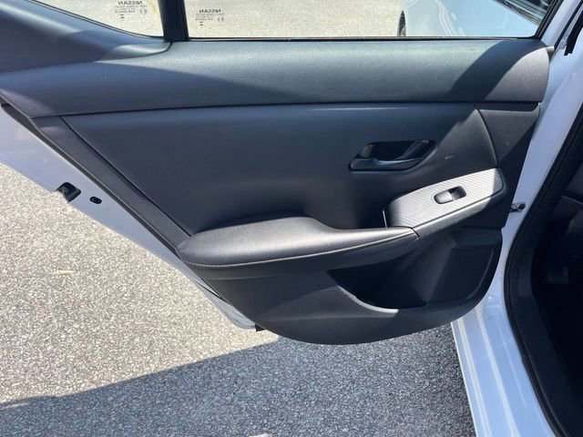 Used 2024 Nissan Sentra SV FWD image 29
