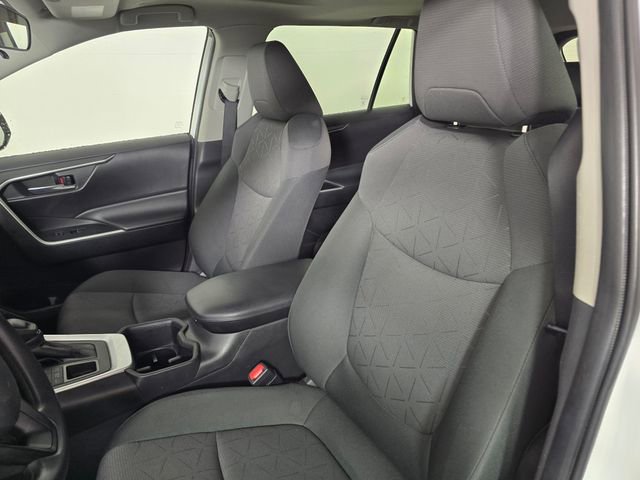 Used 2024 Toyota RAV4 XLE w/ Convenience Package image 23