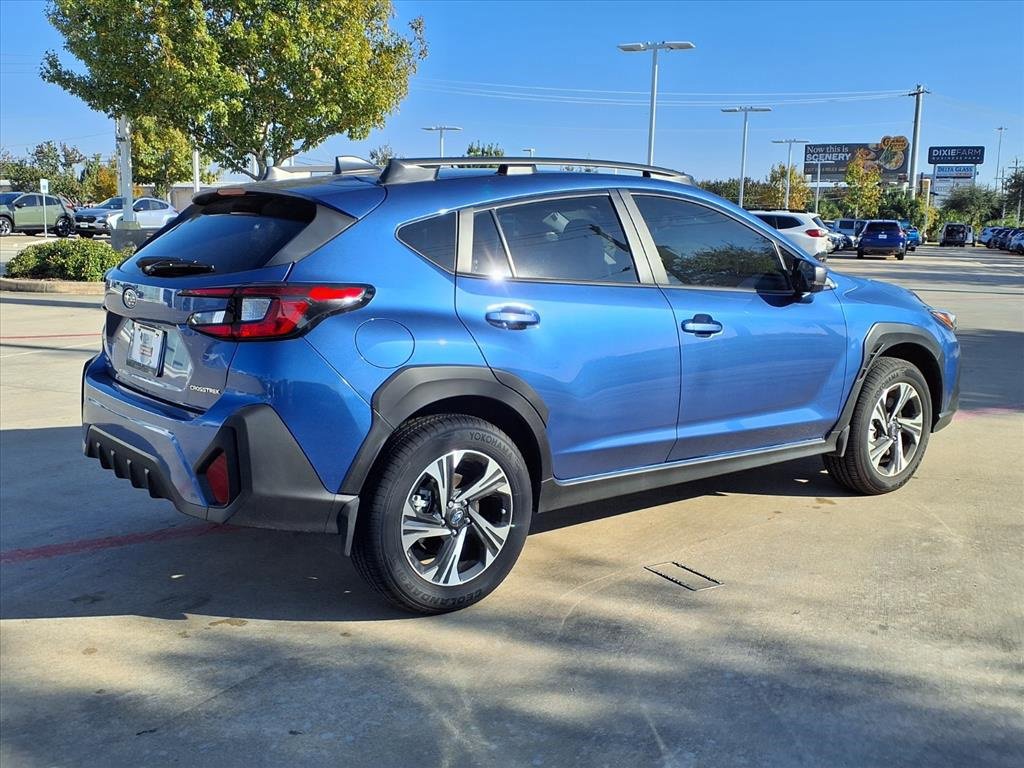 Certified 2025 Subaru Crosstrek 2.0i Premium image 4