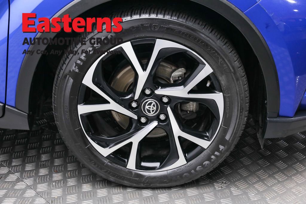 Used 2021 Toyota C-HR XLE image 31