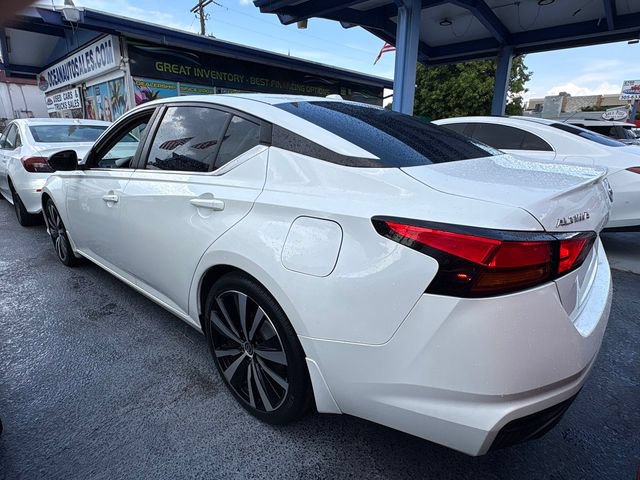 Used 2019 Nissan Altima 2.5 SR w/ SR Premium Package FWD image 9