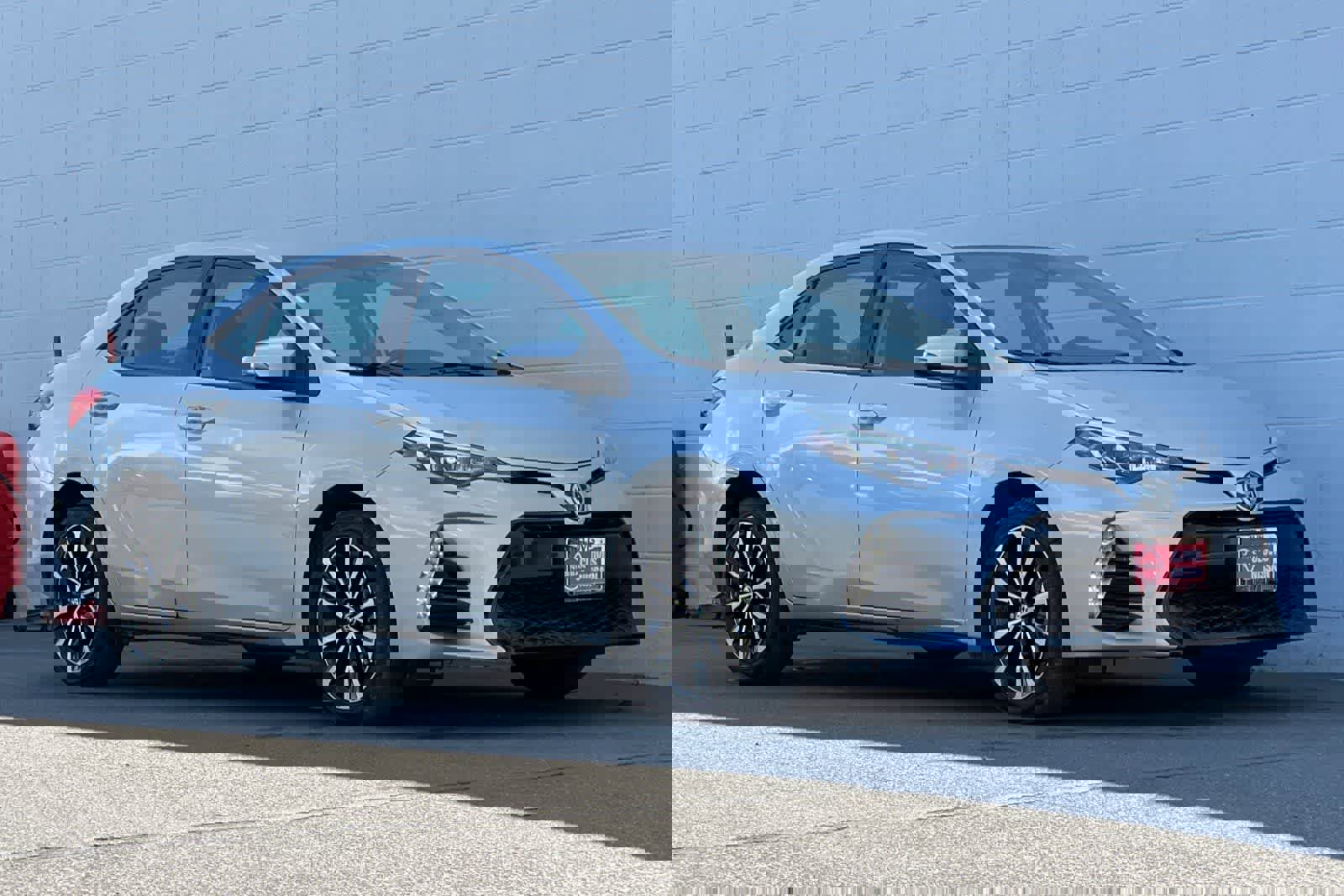 Used 2017 Toyota Corolla SE w/ Carpet Mat Package (TMS) image 10