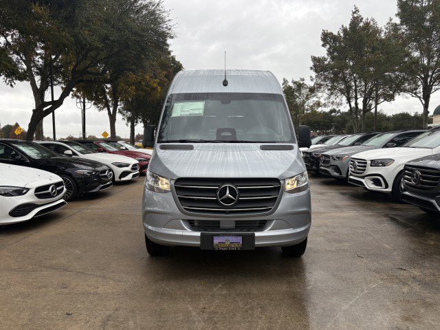New 2026 Mercedes-Benz Sprinter 2500 image 2