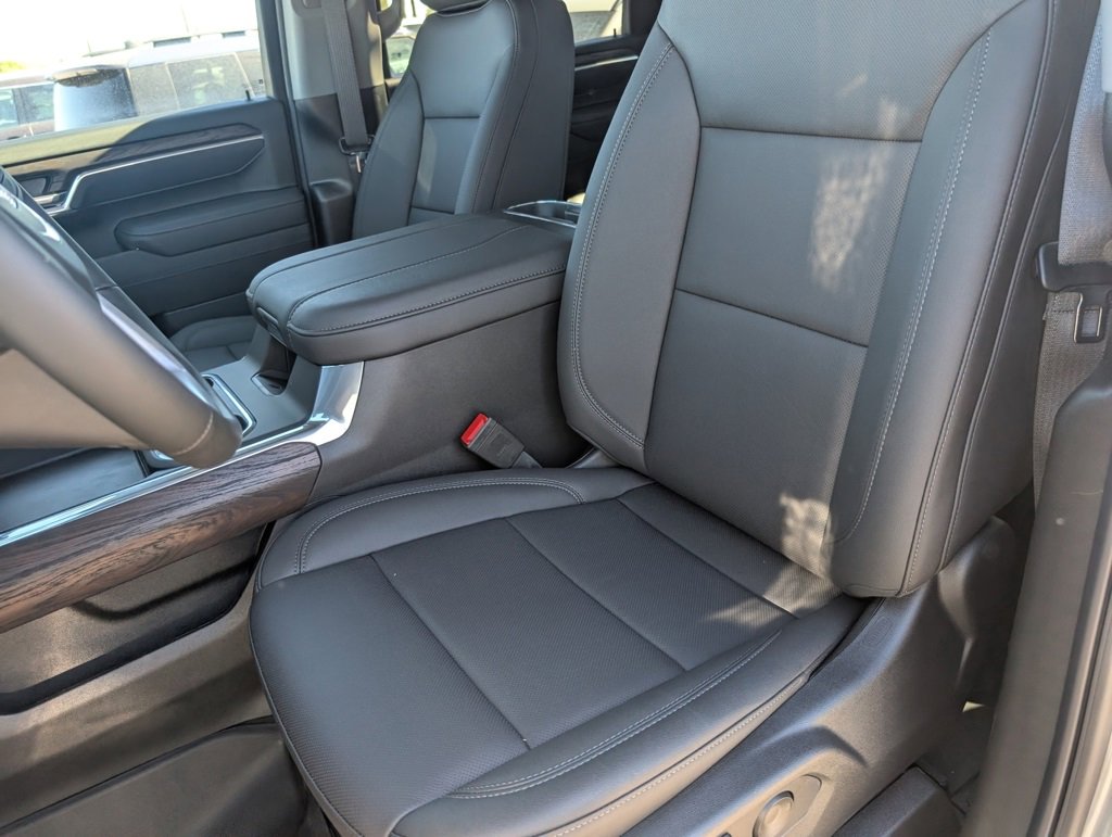 New 2026 GMC Sierra 2500 SLT image 9