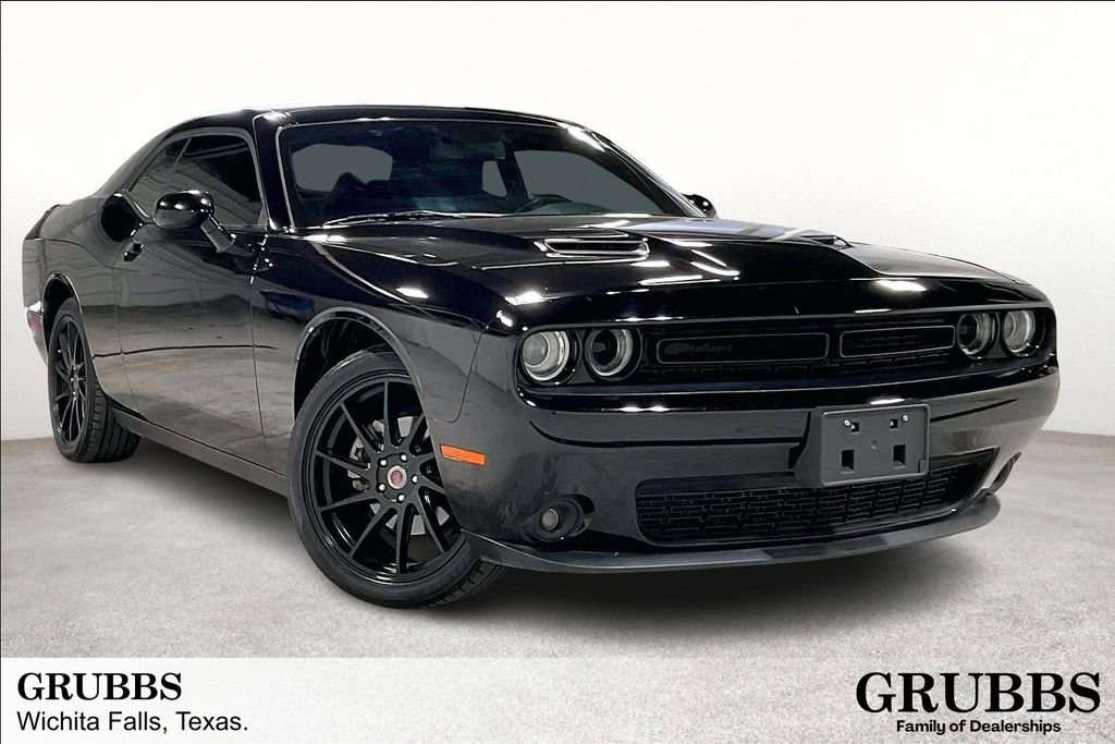 Used 2023 Dodge Challenger SXT w/ Blacktop Package