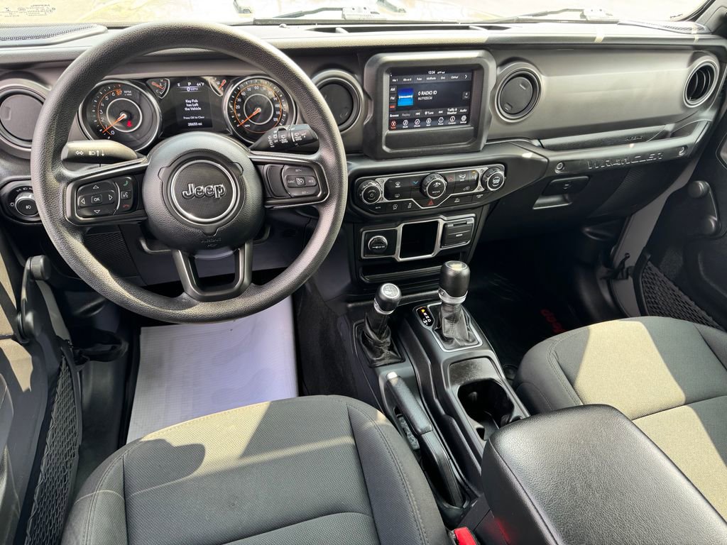 Used 2022 Jeep Wrangler Sport AWD/4WD image 19