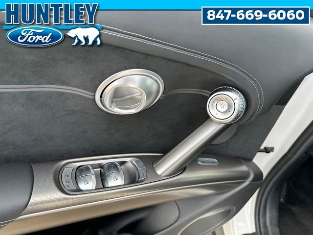 Used 2023 Genesis GV60 Performance image 22