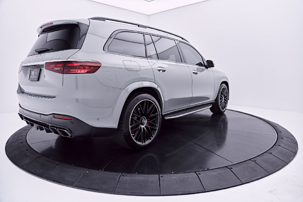 Used 2026 Mercedes-Benz GLS 63 AMG 4MATIC image 15