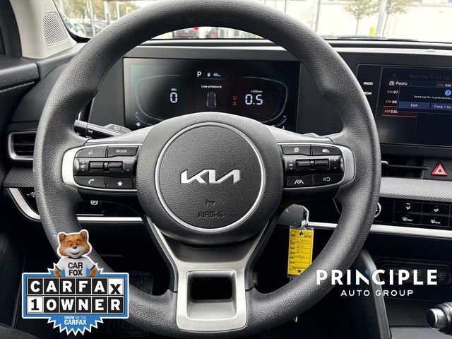 Used 2024 Kia Sportage LX image 16