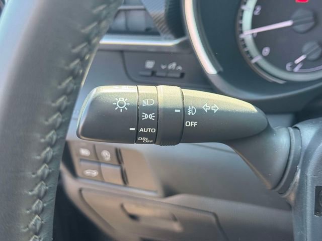 Used 2023 Toyota Highlander XSE AWD/4WD image 29