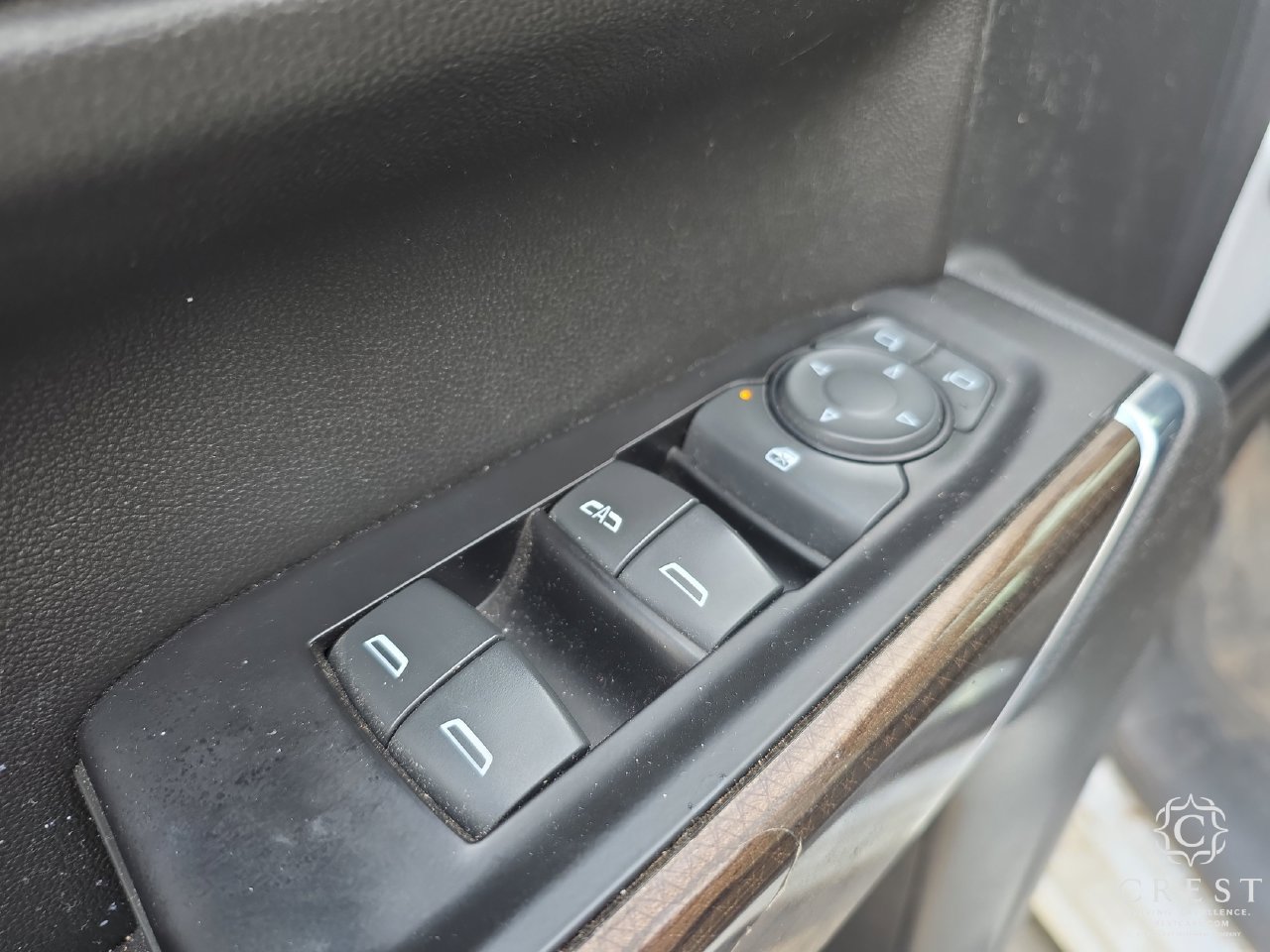 Used 2019 Chevrolet Silverado 1500 LT Trail Boss AWD/4WD image 8