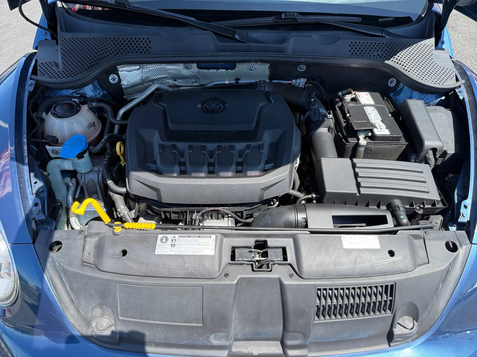Used 2018 Volkswagen Beetle 2.0T Coast FWD image 20