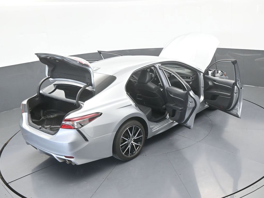 Used 2022 Toyota Camry SE FWD image 65