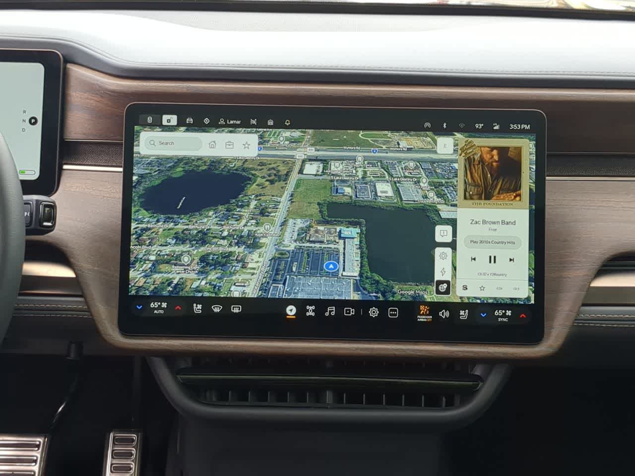 Used 2026 Rivian R1S Premium AWD/4WD image 29