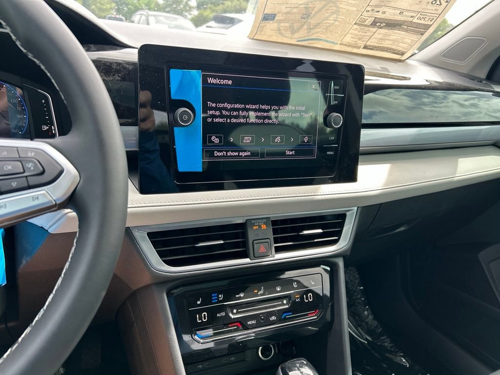 New 2026 Volkswagen Taos SEL AWD/4WD image 32