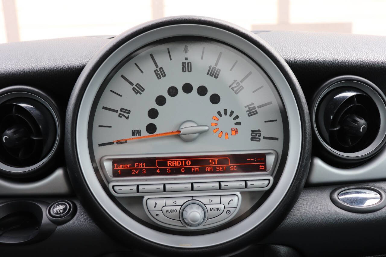 Used 2009 MINI Cooper Hardtop image 22