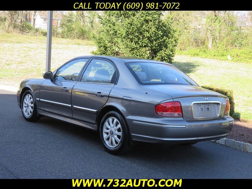 Used 2004 Hyundai Sonata LX FWD image 10