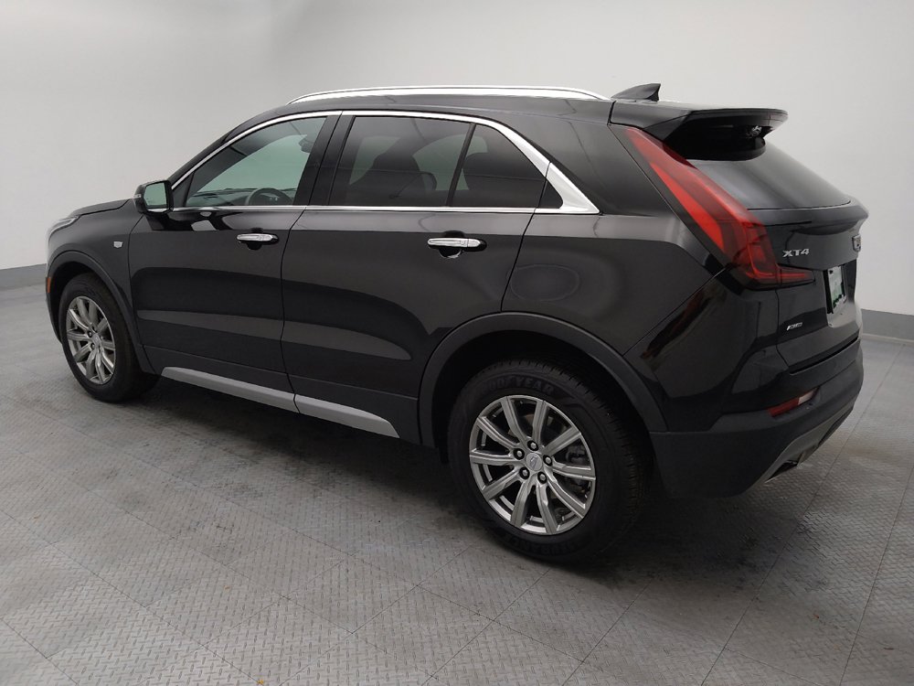 Used 2021 Cadillac XT4 Premium Luxury w/ Cold Weather Package AWD/4WD image 5