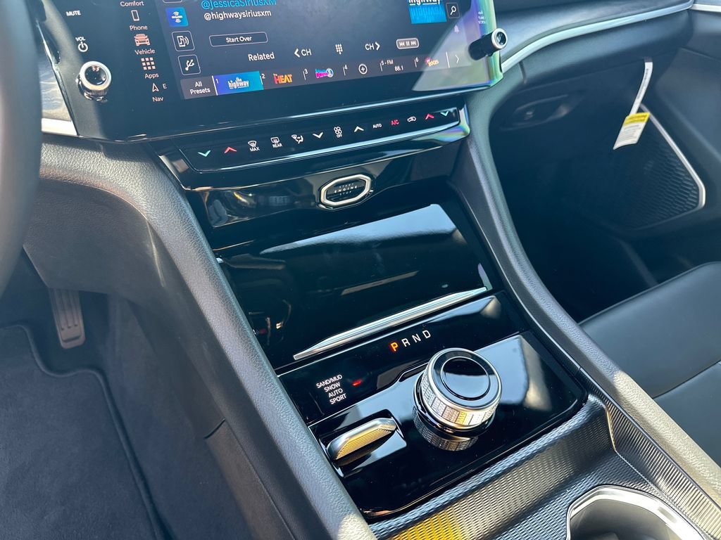 New 2026 Jeep Grand Cherokee L Limited AWD/4WD image 29