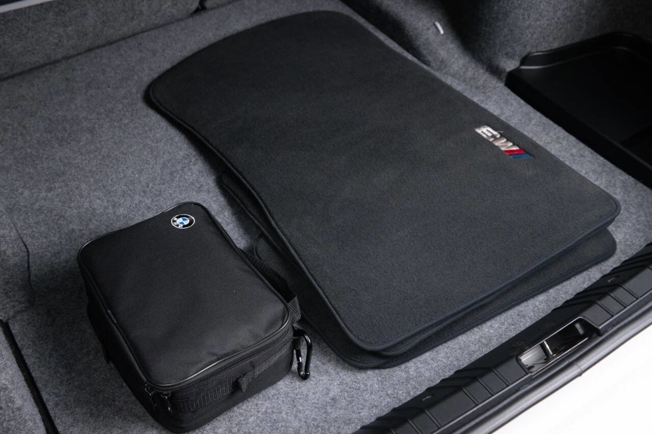 Used 2005 BMW M3 Coupe image 65