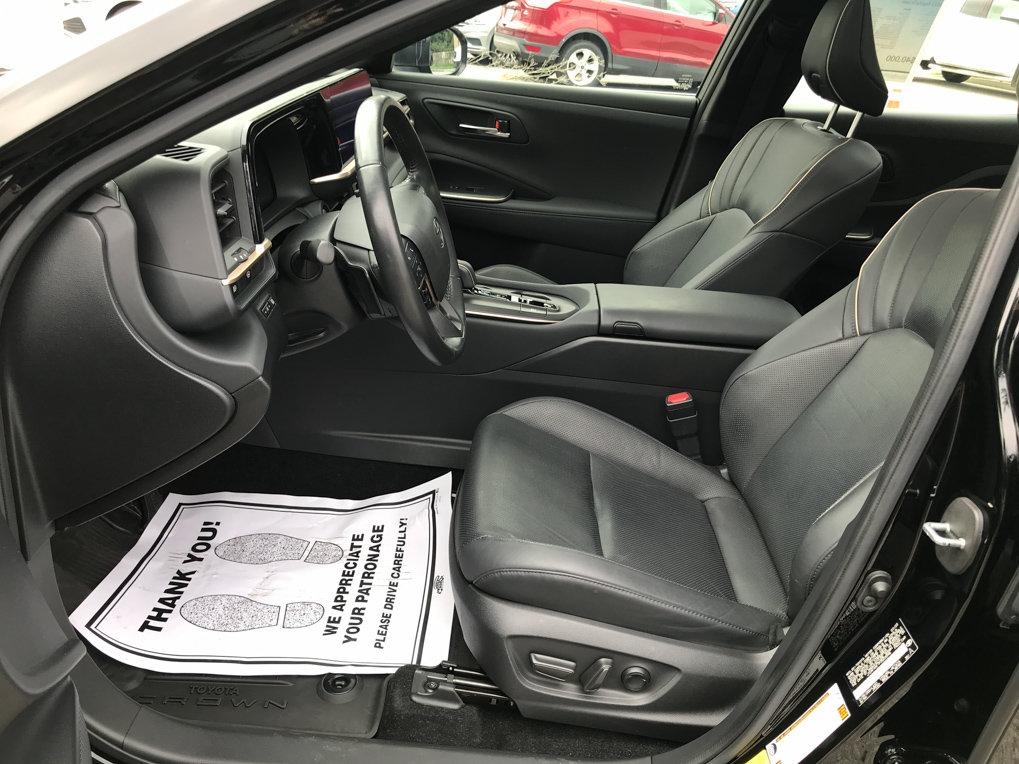 Certified 2023 Toyota Crown Platinum AWD/4WD image 26
