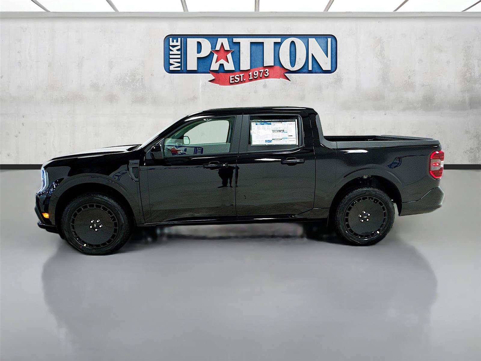New 2026 Ford Maverick Lobo AWD/4WD image 4